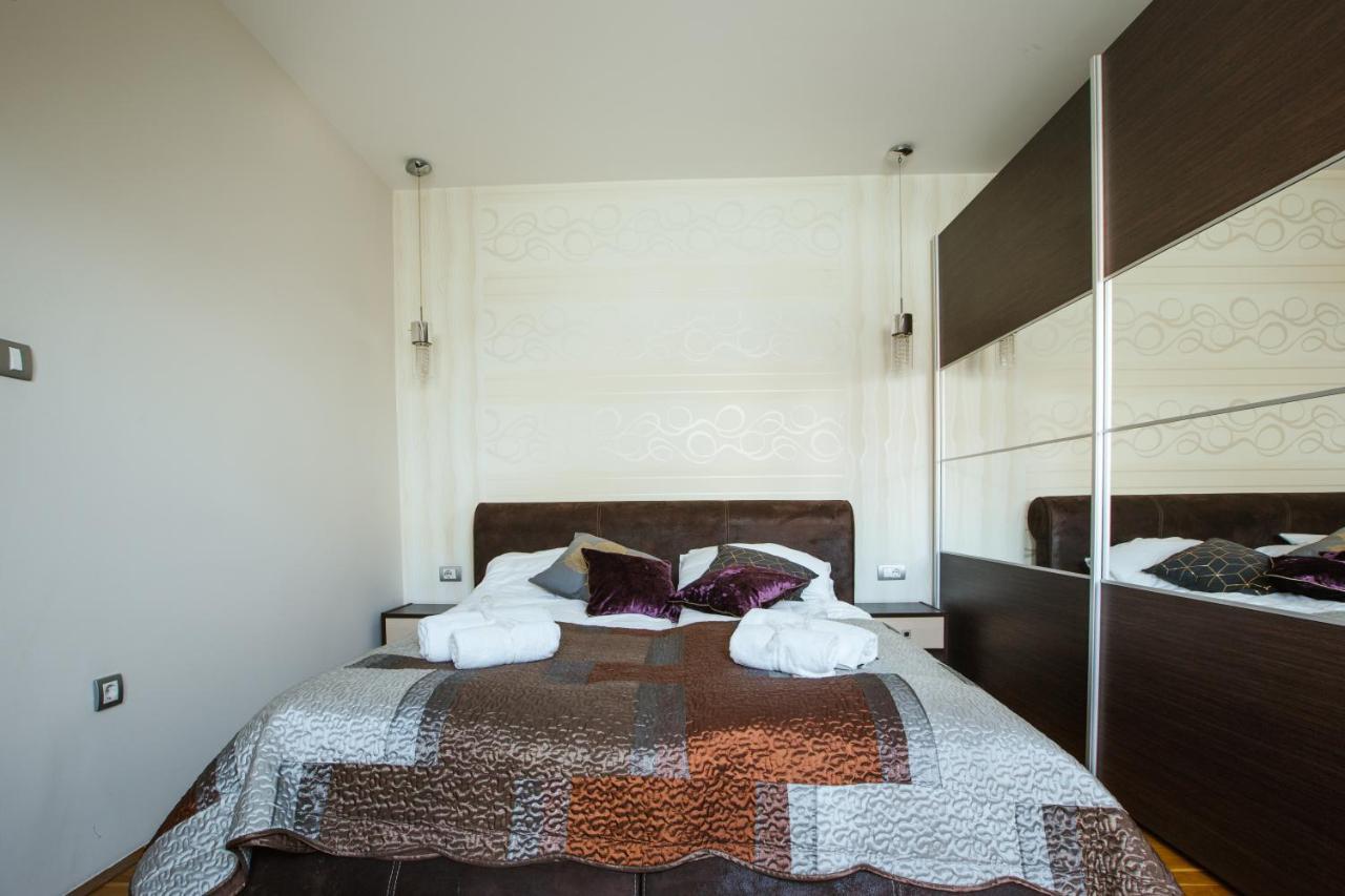 Old Town Flat Apartman Újvidék Kültér fotó