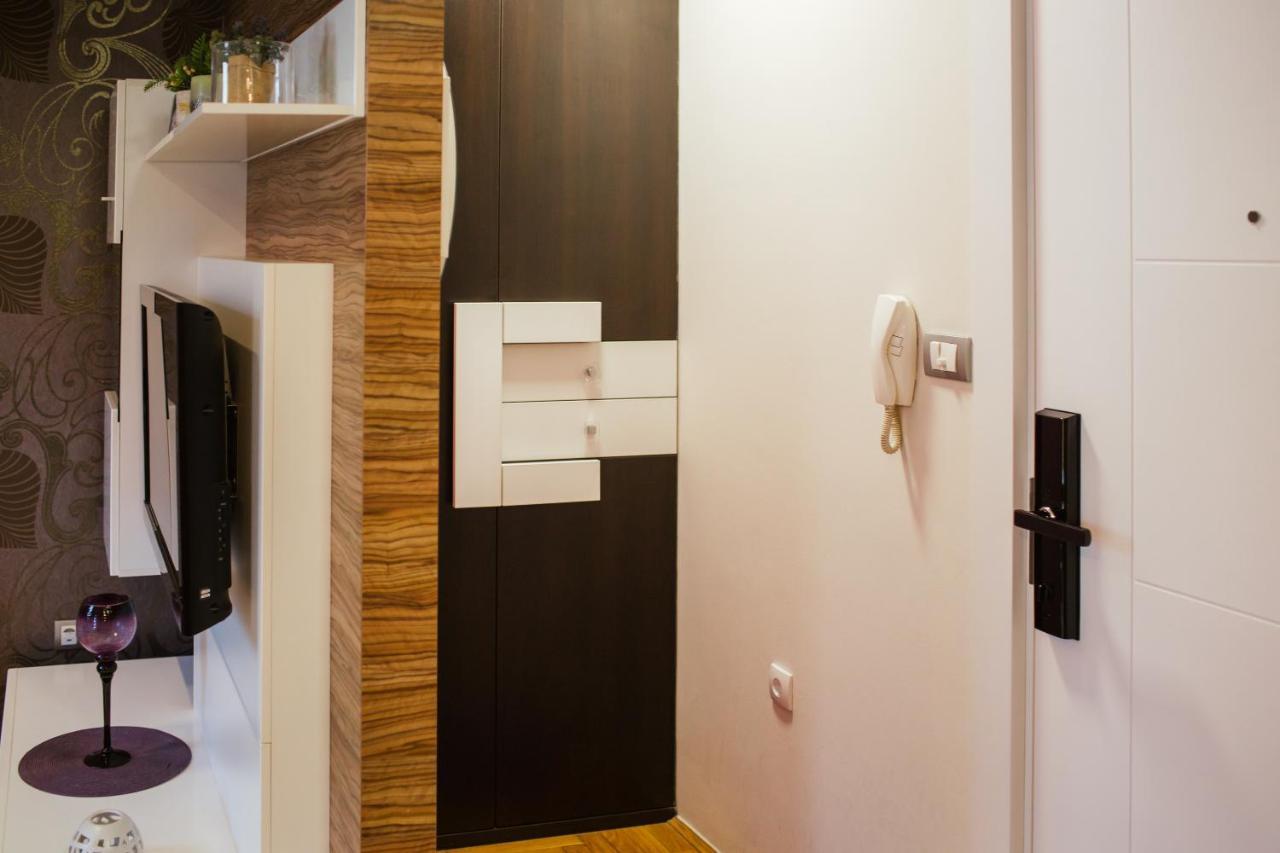 Old Town Flat Apartman Újvidék Kültér fotó